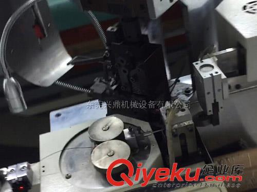 剝皮扭線機(jī)的簡(jiǎn)介與作業(yè)原理