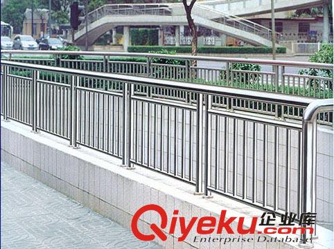 如何去選擇沈陽(yáng)護(hù)欄廠