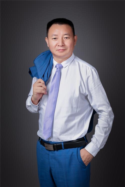 秘书长：牛全中
