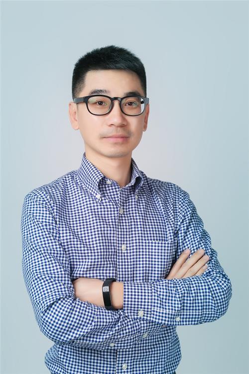 常务副会长：黄子键
