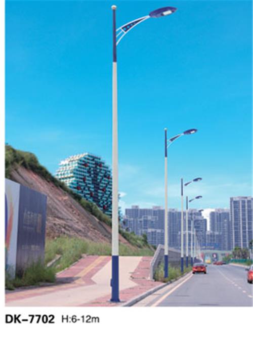 led路灯 单杆单臂路灯DK-7702