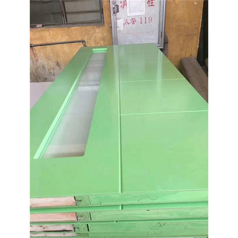 五颜六色木门