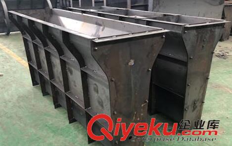 預(yù)制隔離帶模具型號(hào)-預(yù)制隔離帶模具設(shè)計(jì)樣式