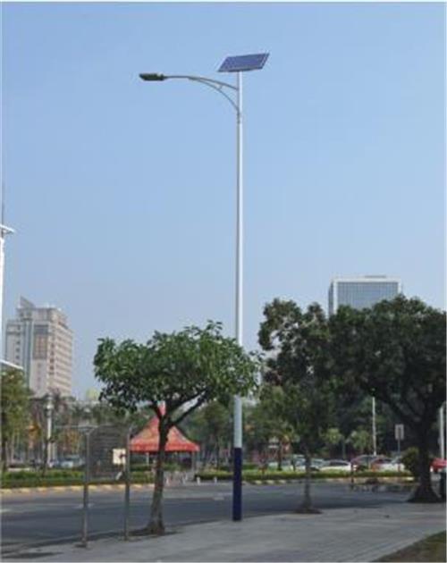 太阳能路灯