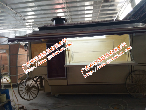 廣州市體育西定做的移動售賣車圖片_歐式豪華售賣車
