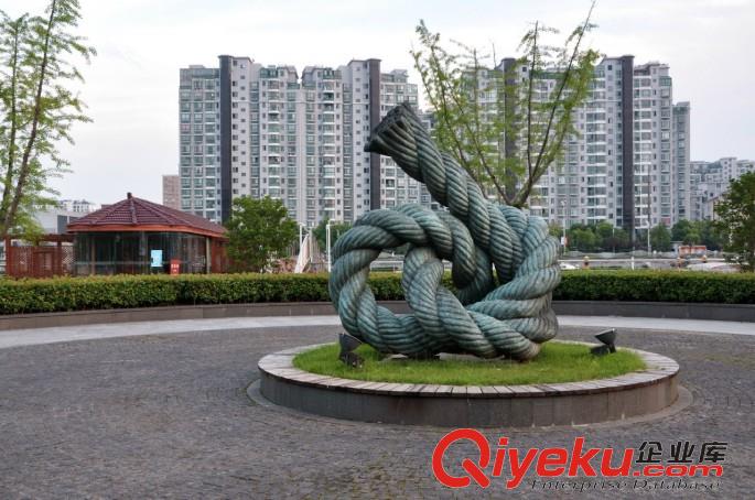 不銹鋼雕塑廠家供應(yīng)