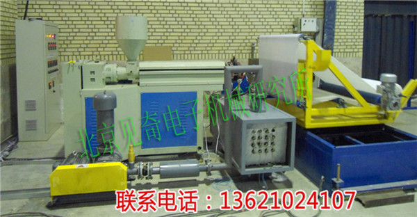 貴州HEPA復(fù)合濾材生產(chǎn)線-北京見奇電子機(jī)械
