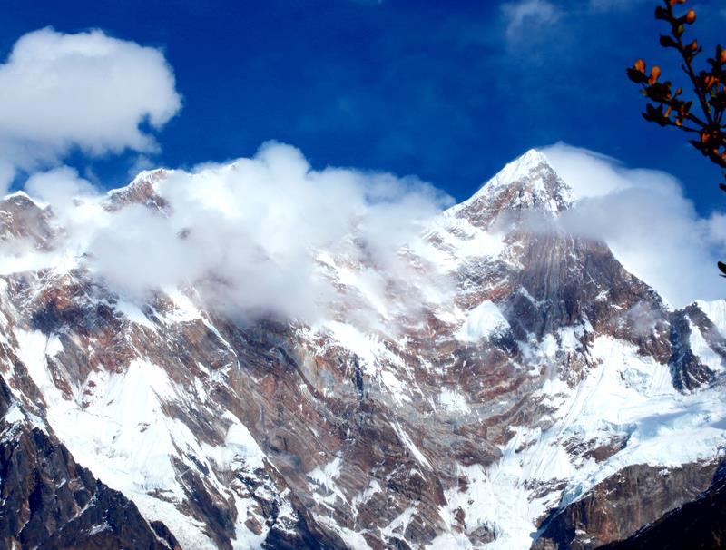 美丽的雪山草原旅游路线