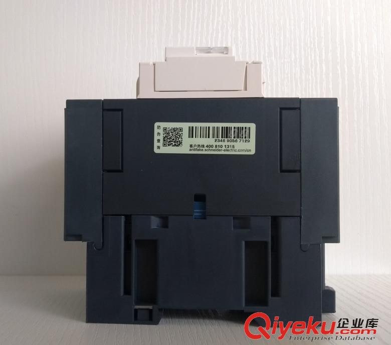 施耐德三級交流接觸器50A LCID50AM7C 220V 380V