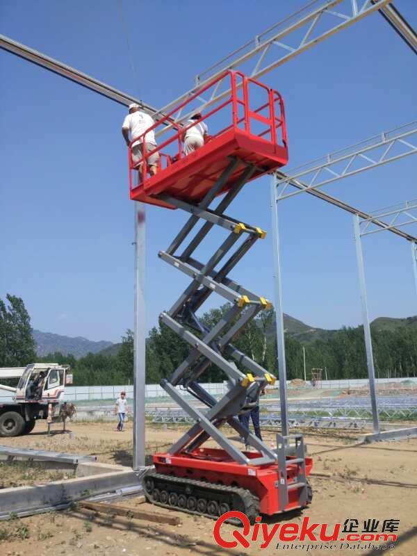 全自行液壓升降作業(yè)平臺(tái)原始圖片3