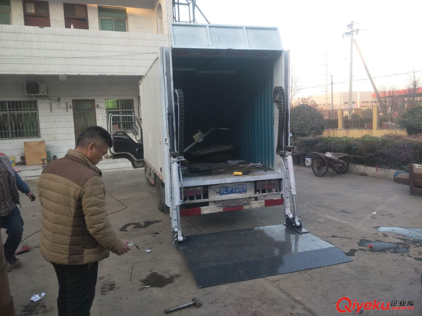 貨車尾板電動(dòng)液壓尾板