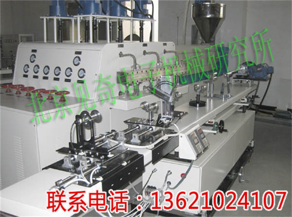 PP熔噴濾芯生產(chǎn)線_PP熔噴濾芯生產(chǎn)線廠家-北京見奇電子機(jī)械