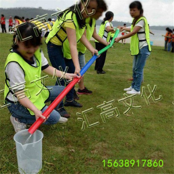 呼啦圈傳遞趣味體育器材