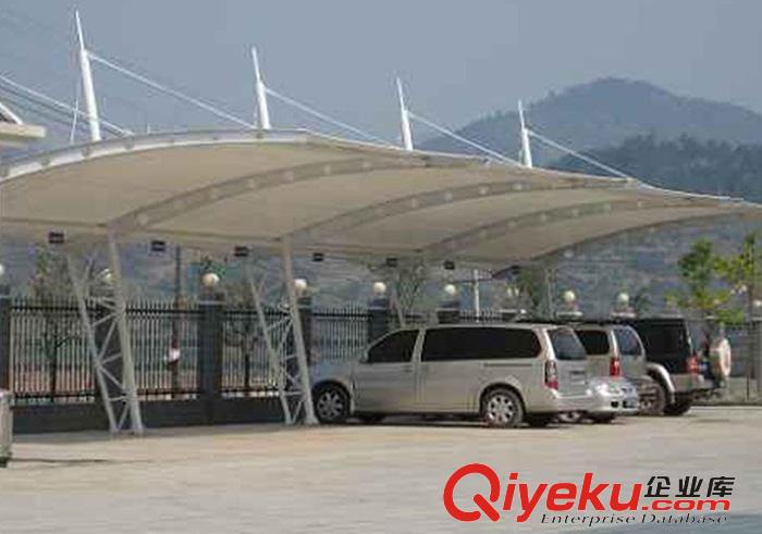 沈陽機場過夜停車