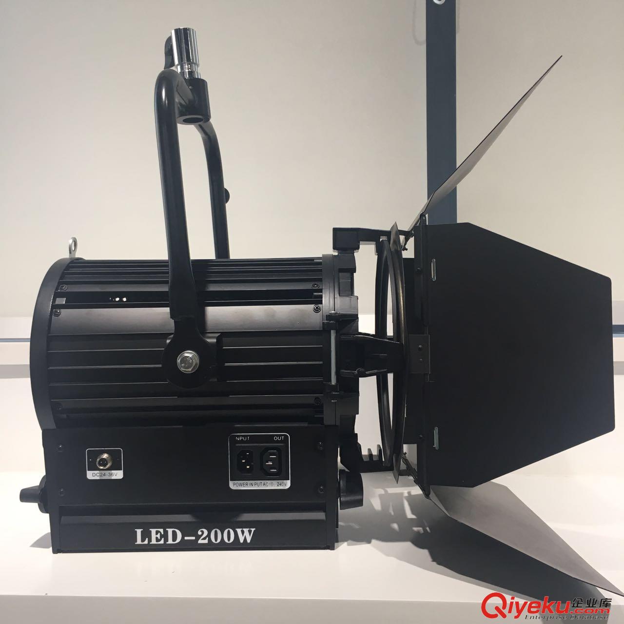 演播室LED聚光燈演播室燈具廠家