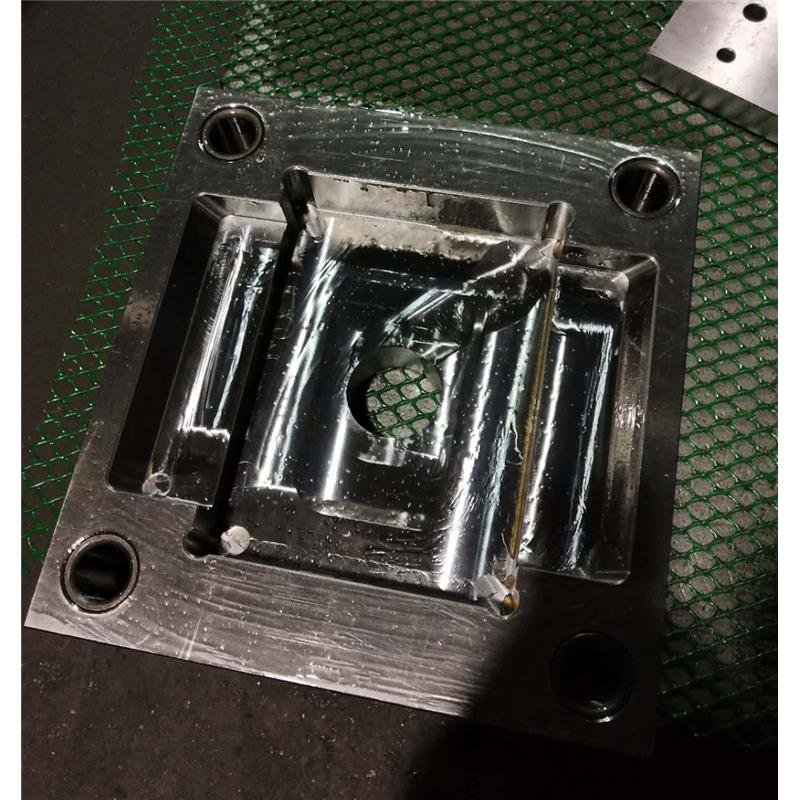 B plate, needle plate reverse assembly