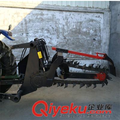山東銳鋼小型路沿石開溝機(jī) 鏈?zhǔn)介_溝機(jī) 管道挖溝機(jī)