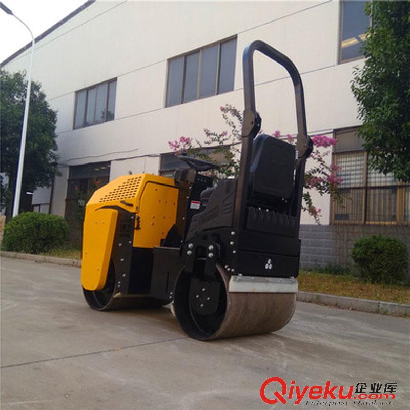 供應(yīng)50型手扶式壓路機(jī) 山東銳鋼批發(fā)雙鋼輪壓路機(jī) 原始圖片2