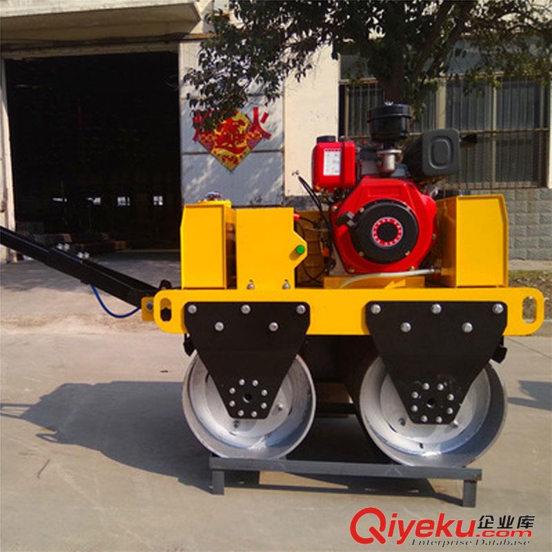 供應(yīng)60型汽油壓路機(jī) 手扶單鋼輪壓路機(jī)山東銳鋼現(xiàn)貨原始圖片2