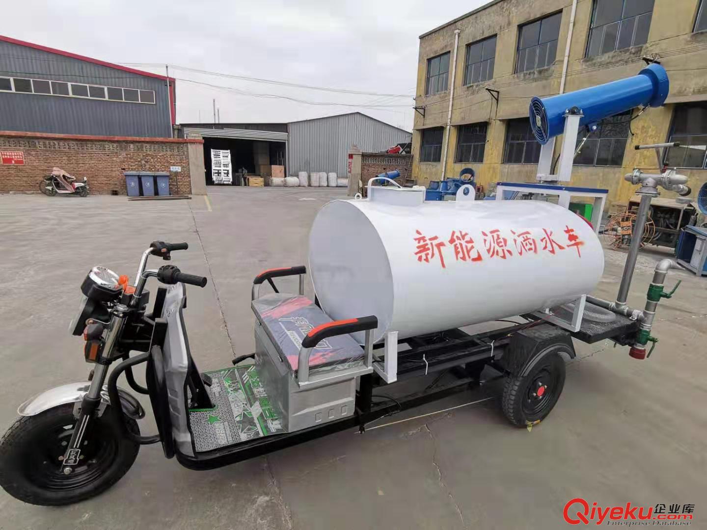 山東銳鋼工地霧炮車|環(huán)保霧炮灑水車原始圖片3