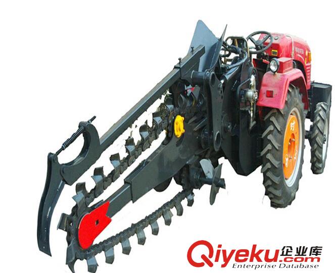 山東銳鋼拖拉機(jī)開溝機(jī) 工程開溝機(jī)原始圖片3