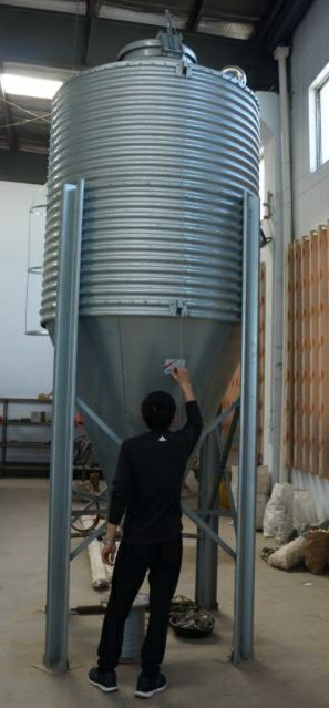 自動喂料線-碩利-自動化飼喂設(shè)備原始圖片2